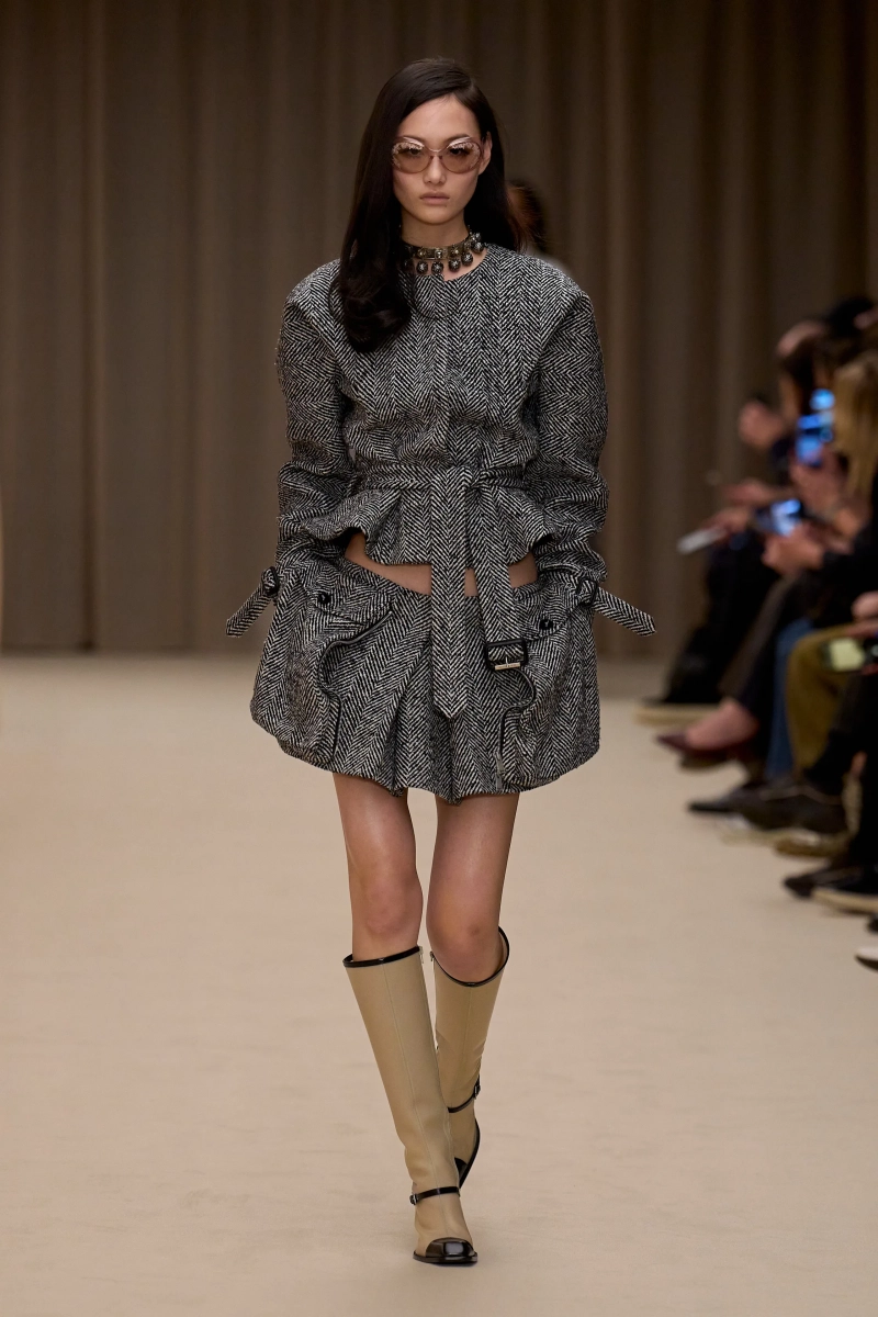 00009-mcqueen-fall-2026-ready-to-wear-credit-gorunway.webp