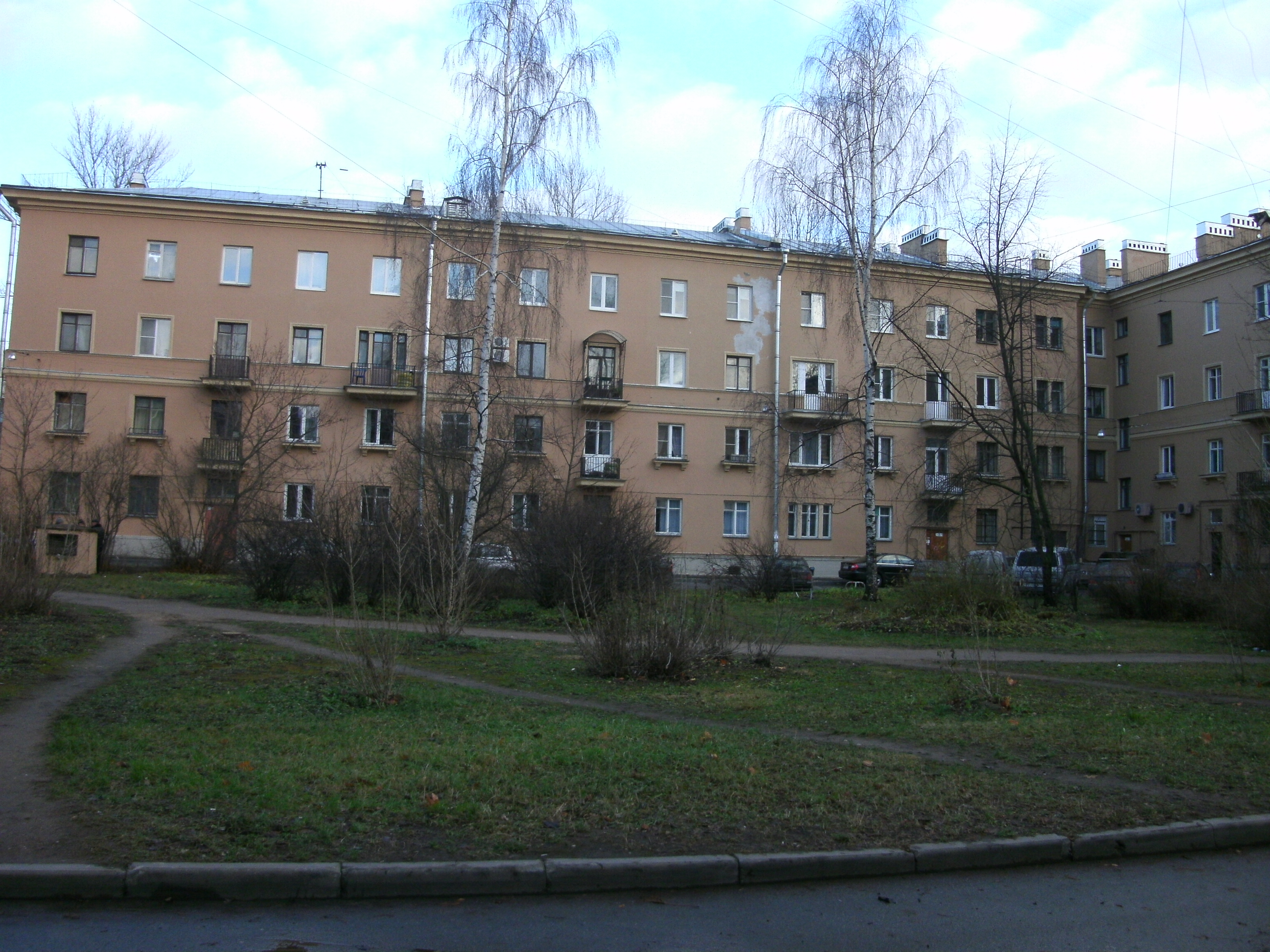 Жака Дюкло 2;Курчатова 8.JPG