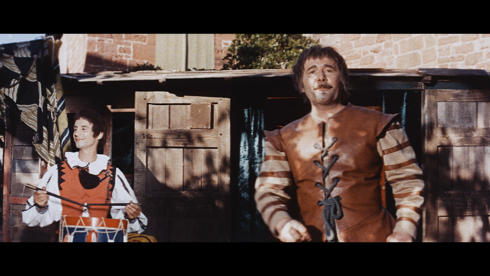 Le.chevalier.de.Pardaillan.1962.BDRemux.1080p.mkv_snapshot_00.03.01.351.png