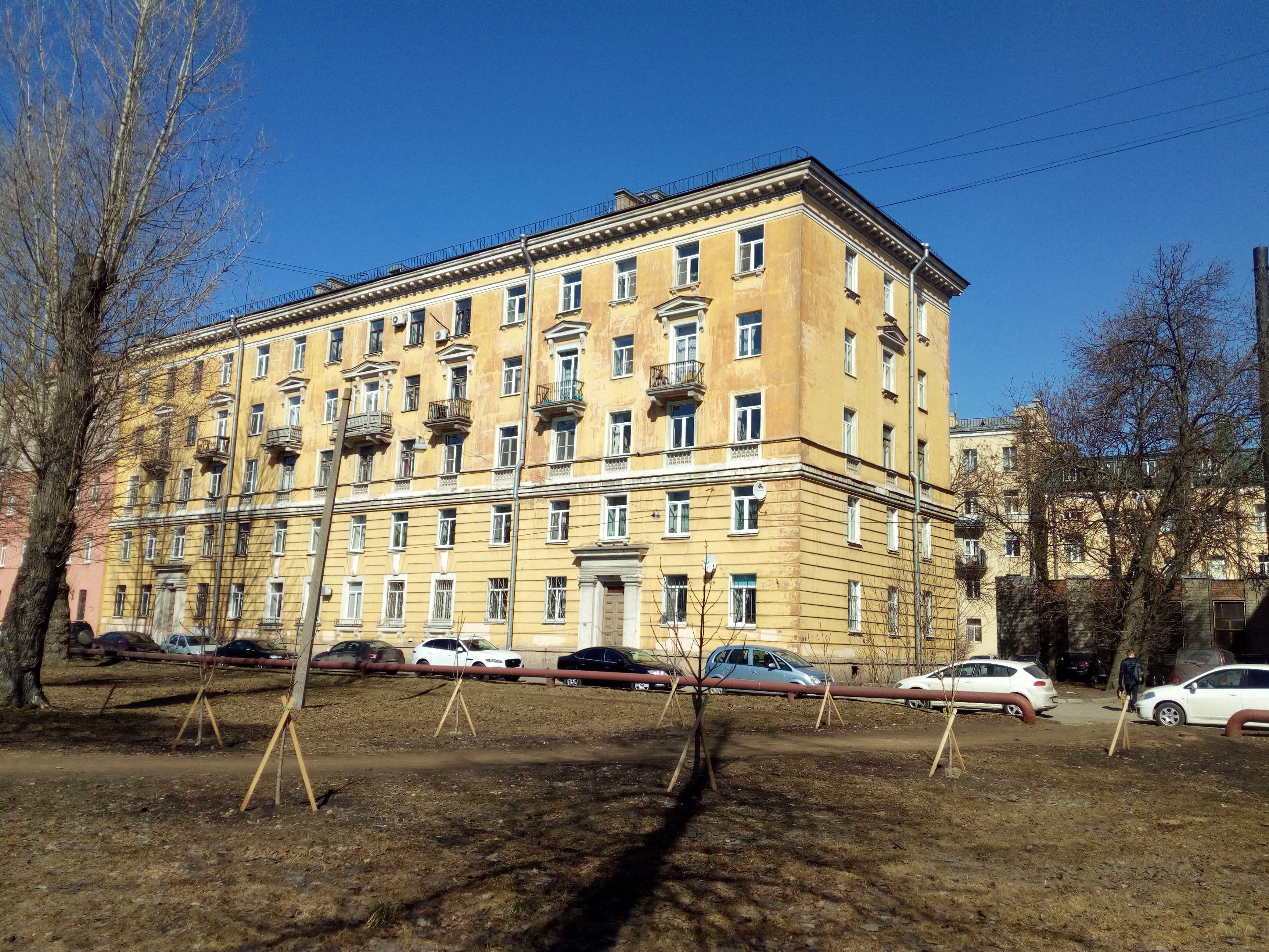 Обуховской Обороны 33к2_1.jpg
