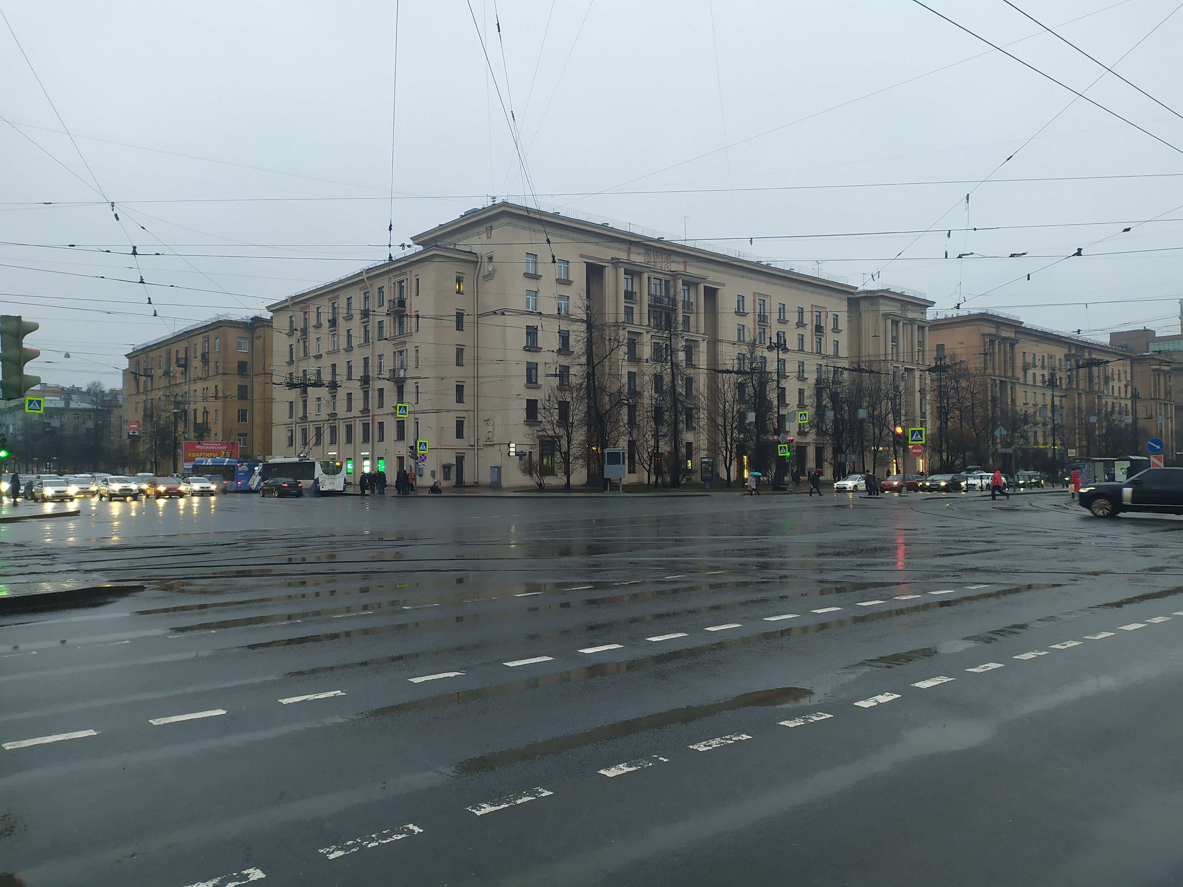 Московский пр., 147 Московский пр., 147