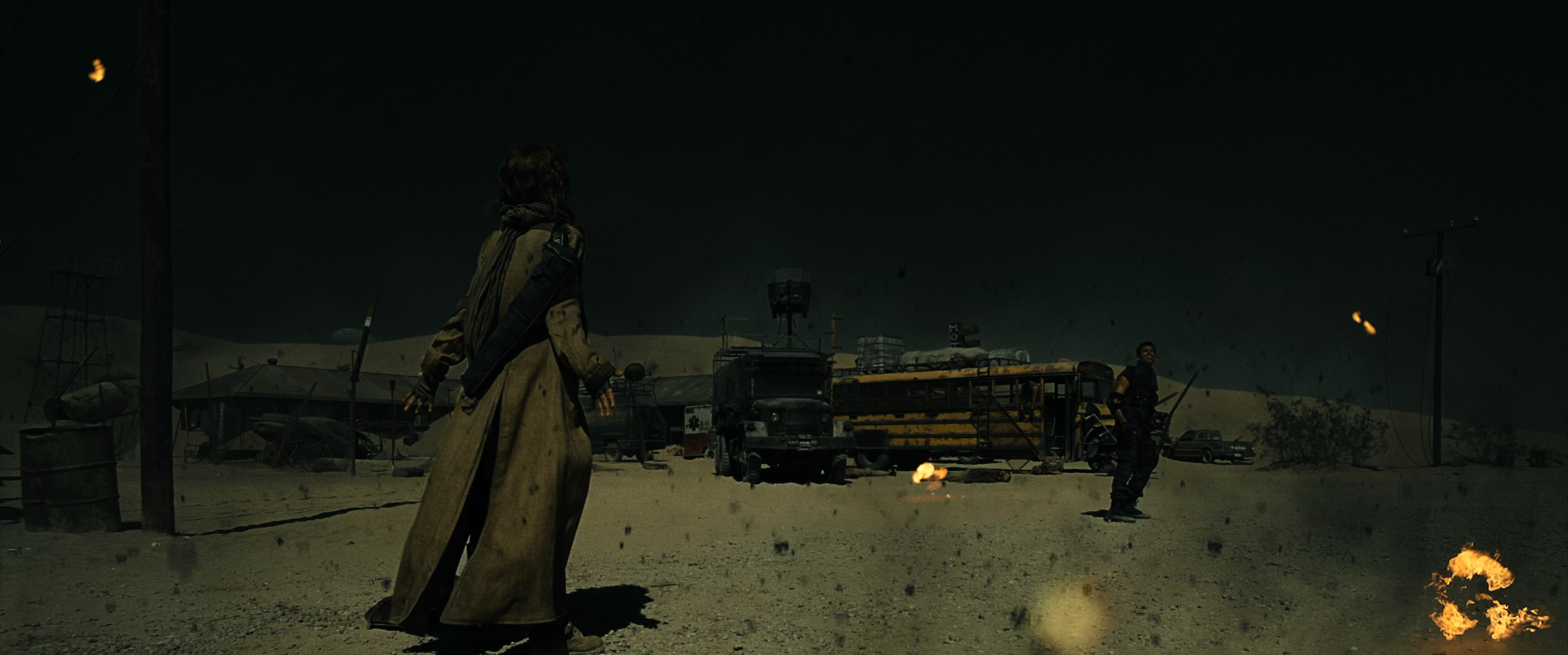 Resident Evil Extinction (2007) BDRip 2160p-NVENC 10 bit [HDR].mkv_snapshot_00.41.12.470.jpg