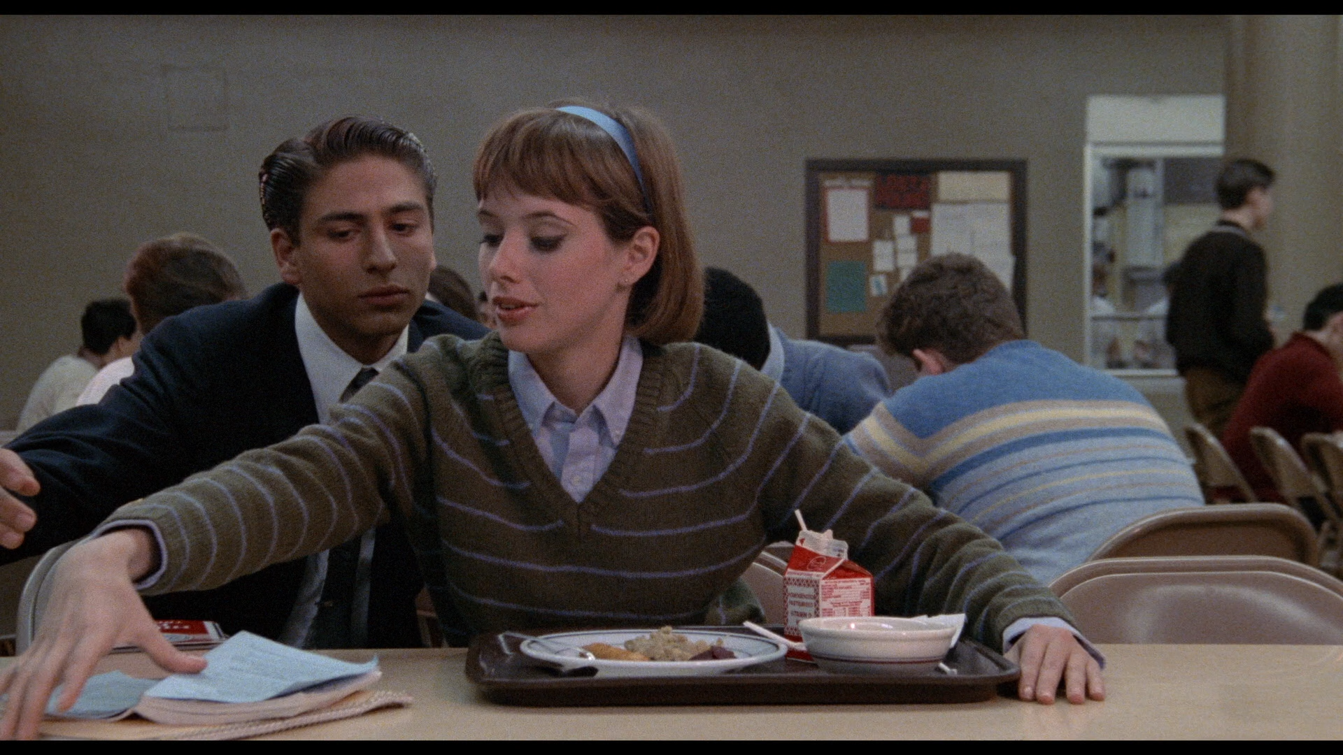 Baby.It's.You.1983.BDRemux.1080p.mkv_snapshot_00.07.52.299.png
