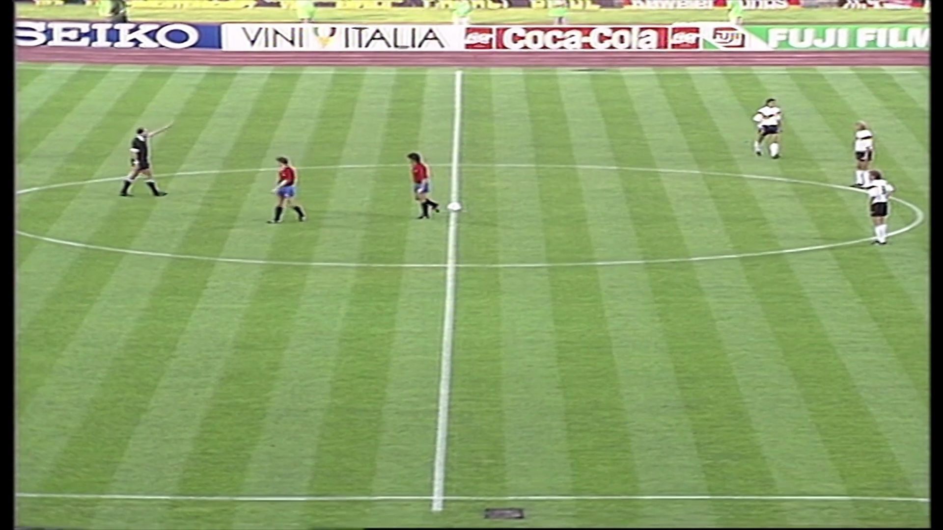 UEFA.Euro.1988.06.17.FRG-ESP.1080p50.EN.ES.mkv_000393460.png