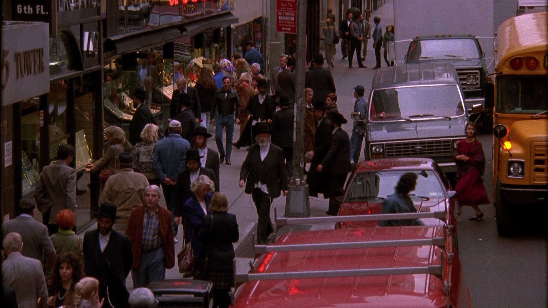 A.Stranger.Among.Us.1992.Imprint.BDRemux.1080p.mkv_20260612_074407.392.png