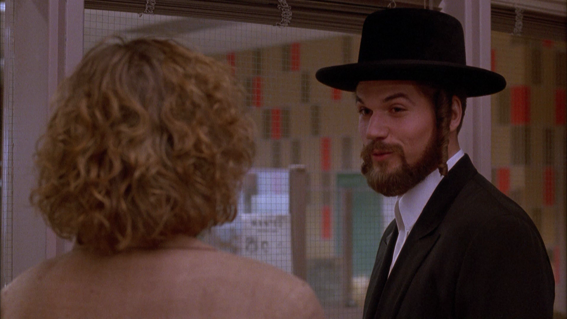 A.Stranger.Among.Us.1992.Imprint.BDRemux.1080p.mkv_20260612_074403.589.png