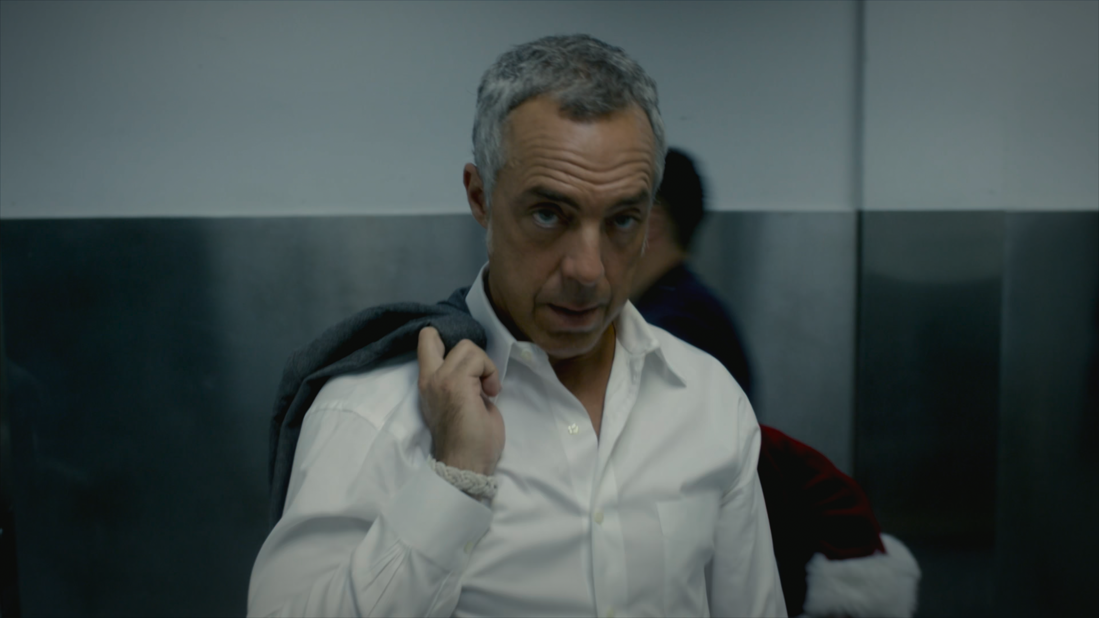 Bosch.S01E01.2160p.HDR.AMZN.WEB-DL.Rus.Eng.TeamHD.mkv_snapshot_13.11.477.png