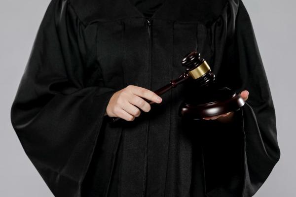 Бизнесмен из Чайковского осужден за мошенничество с полуприцепом