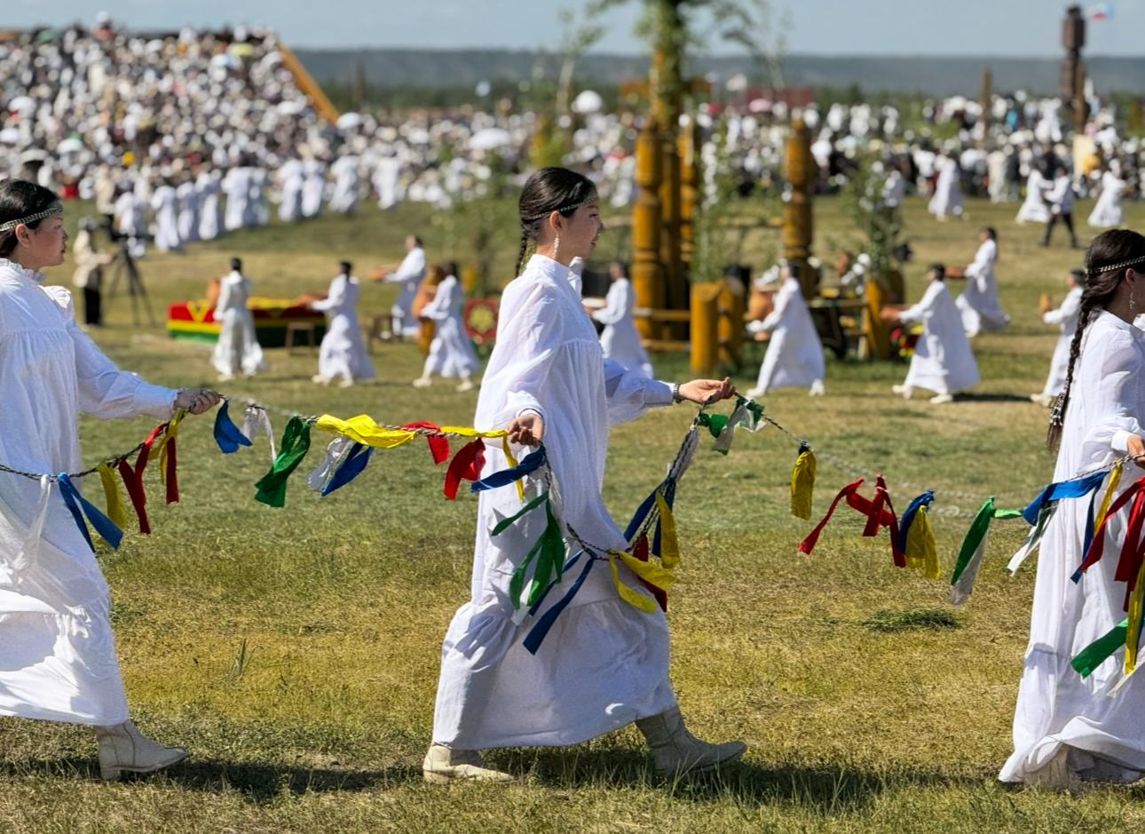 В Якутии отпраздновали Ысыах: традиции, угощения и атмосферные мероприятия