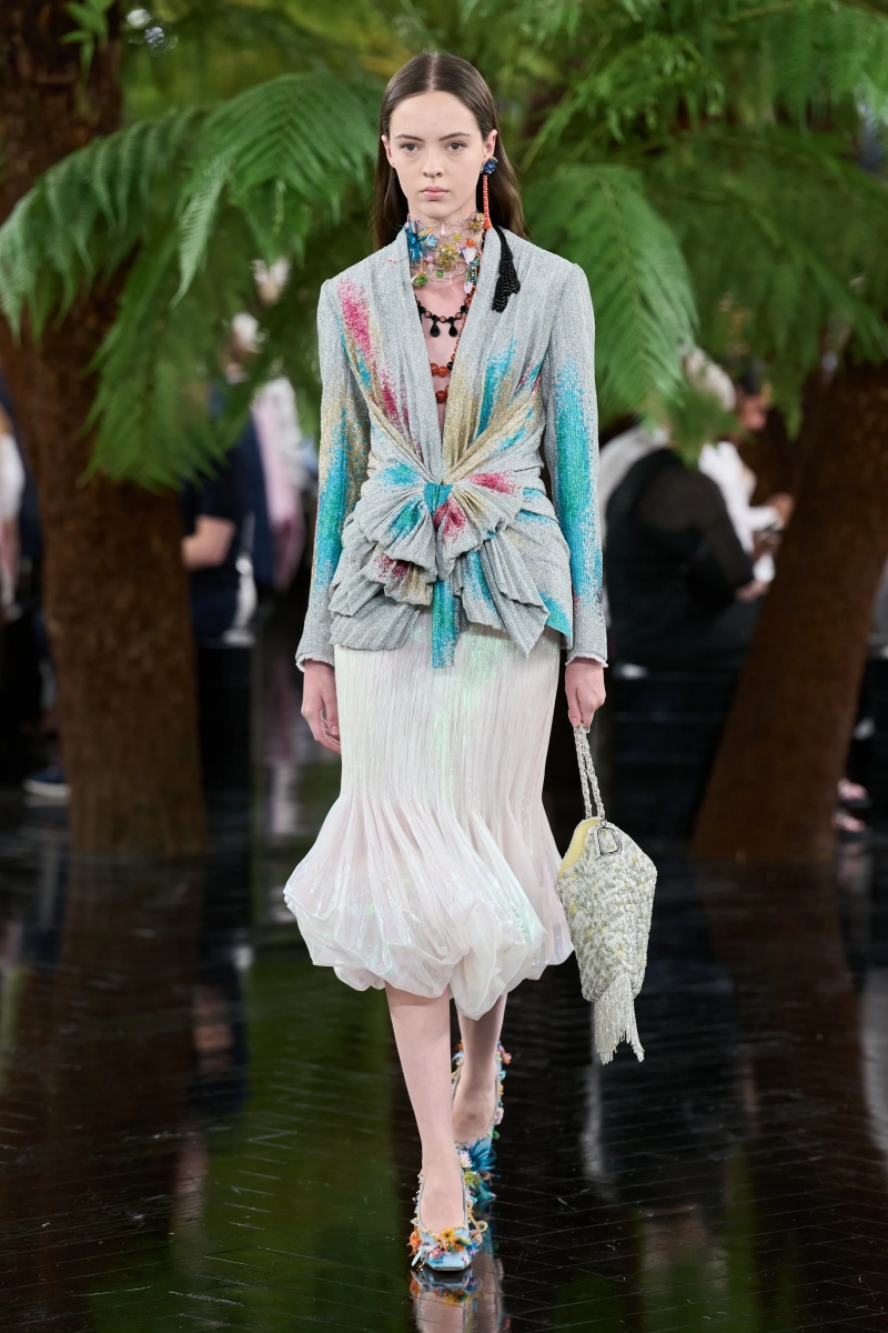 00038-christian-dior-fall-2026-couture-credit-gorunway.webp