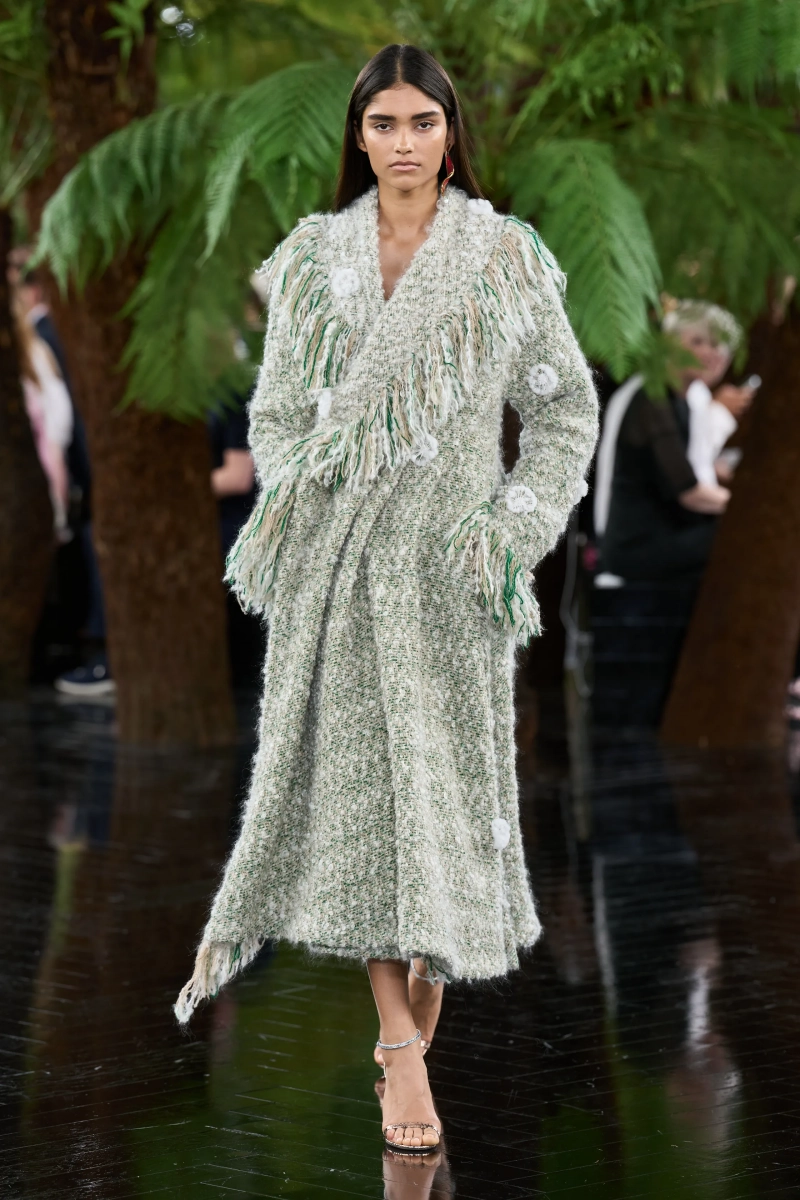 00022-christian-dior-fall-2026-couture-credit-gorunway.webp