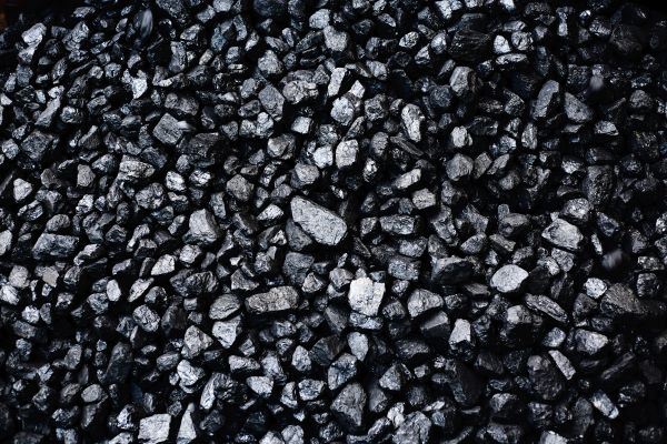 Кузбасс увеличивает переработку угля на фоне снижения его добычи