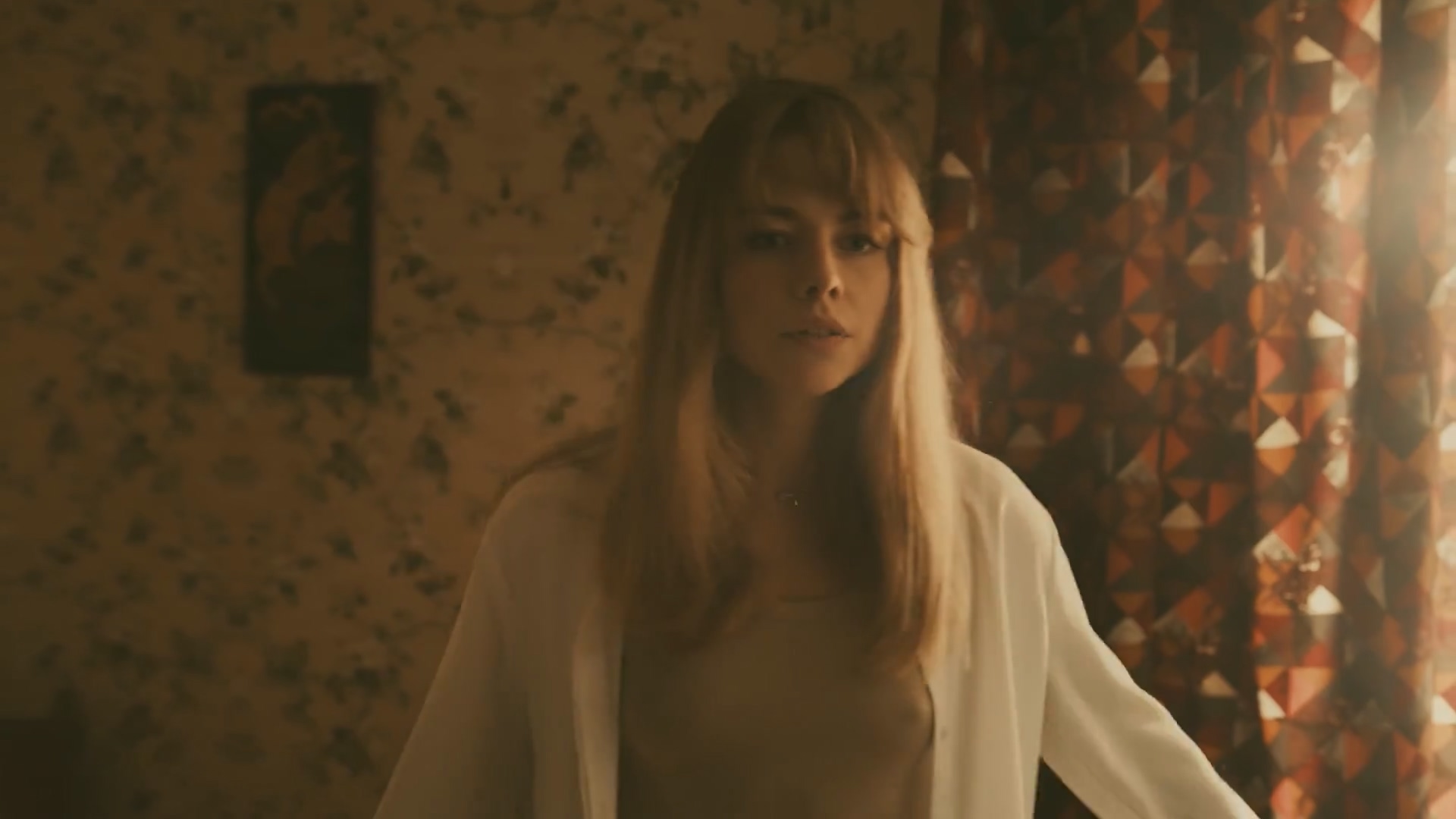 Анастасия Акатова Суета 6 серия (2024) HD 1080.mp4_20260719_095415.431.jpg