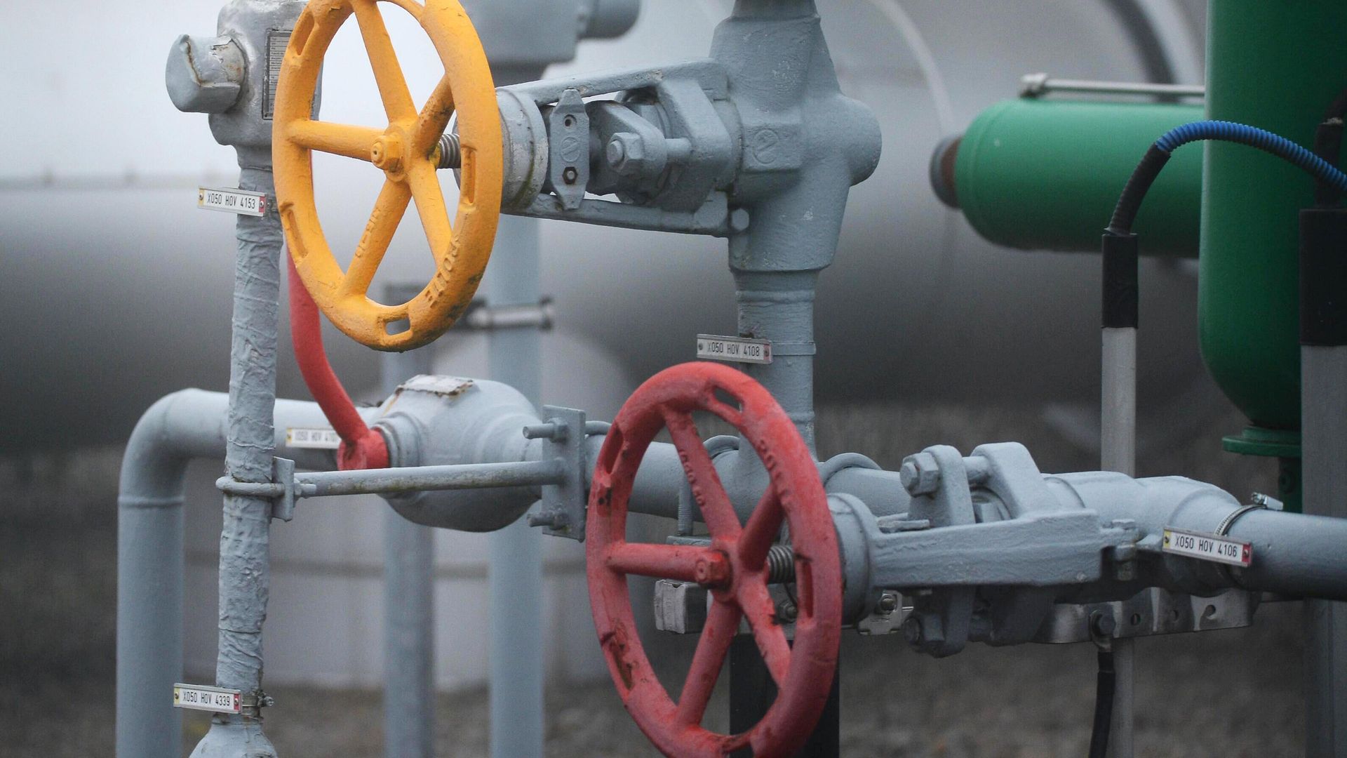 Цены на газ в Европе упали до 681 доллара за тысячу кубов