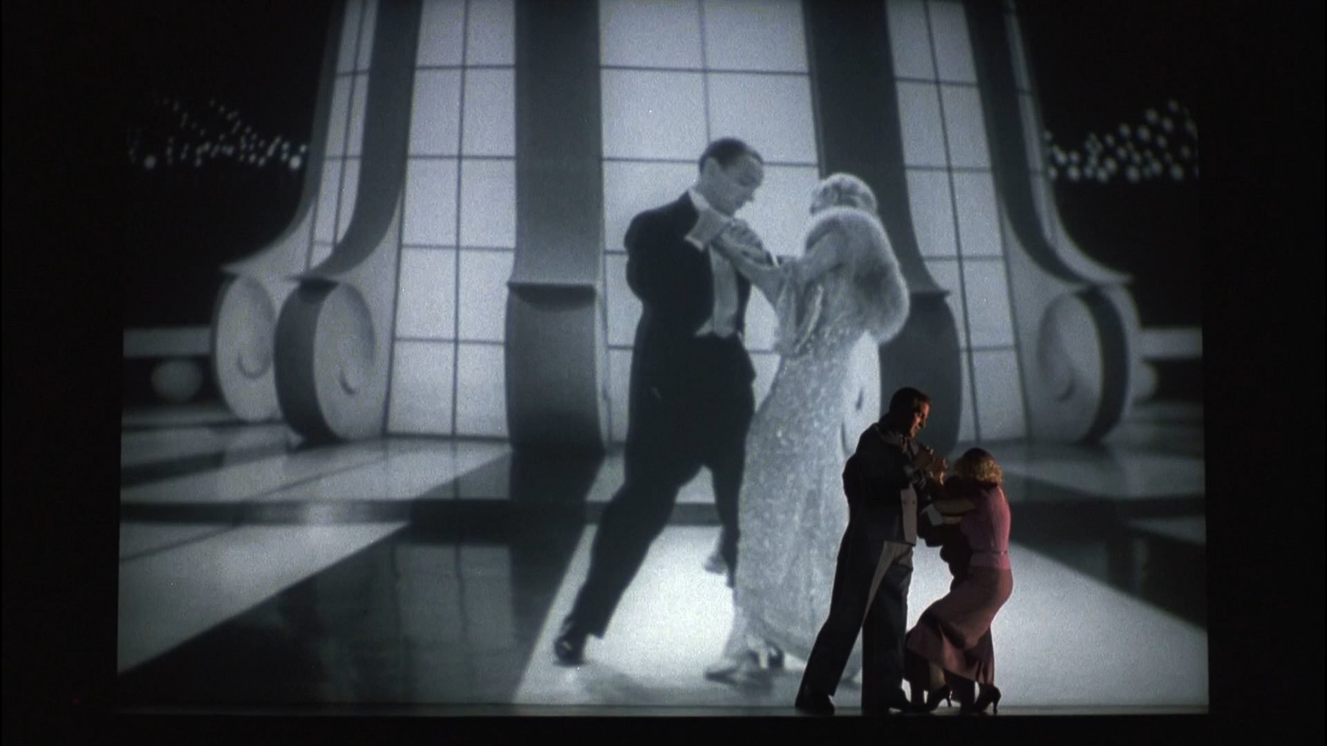 Pennies from Heaven (1981)_WEB-DL 1080p_.mkv_snapshot_01.32.34.132.png