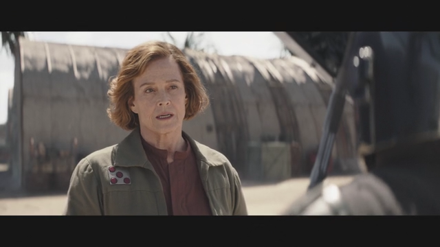 The.Mandalorian..Grogu.2026.IMAX.D.Loc.WEB-DLRip.mp4_snapshot_00.13.59_[2026.07.26_22.50.45].png