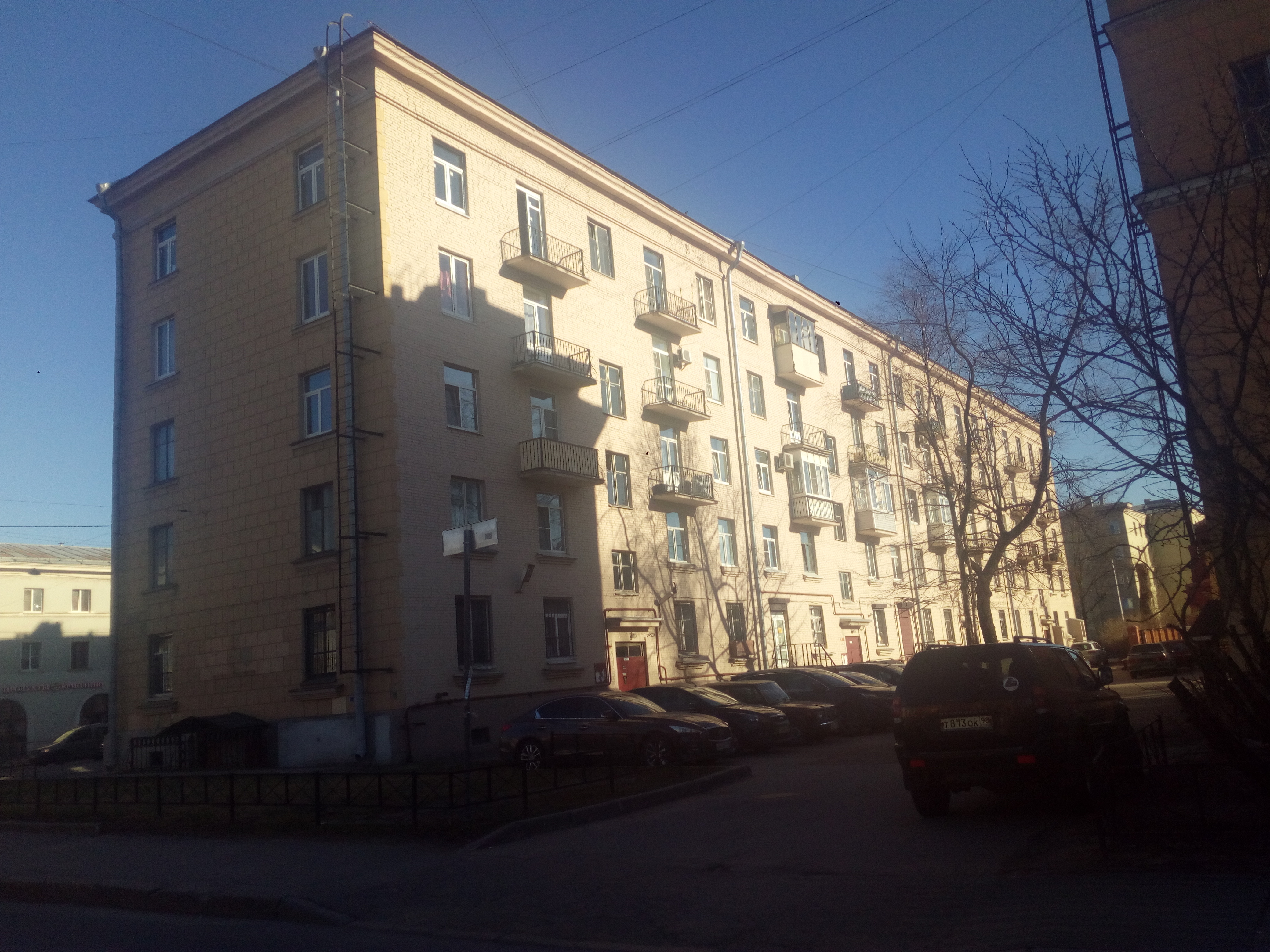 Среднеохтинский 40.jpg