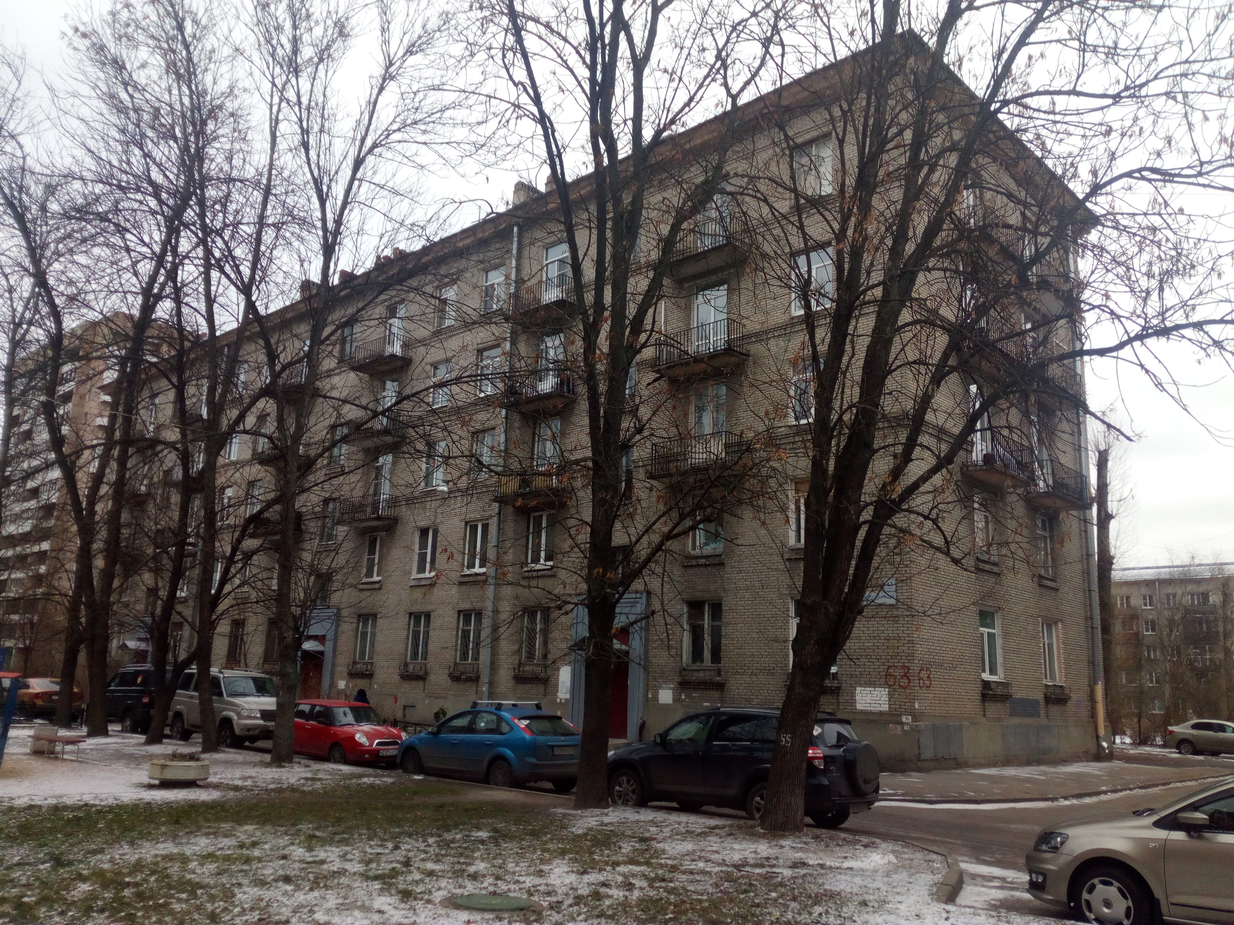 Кондратьевский 63к1_2.jpg