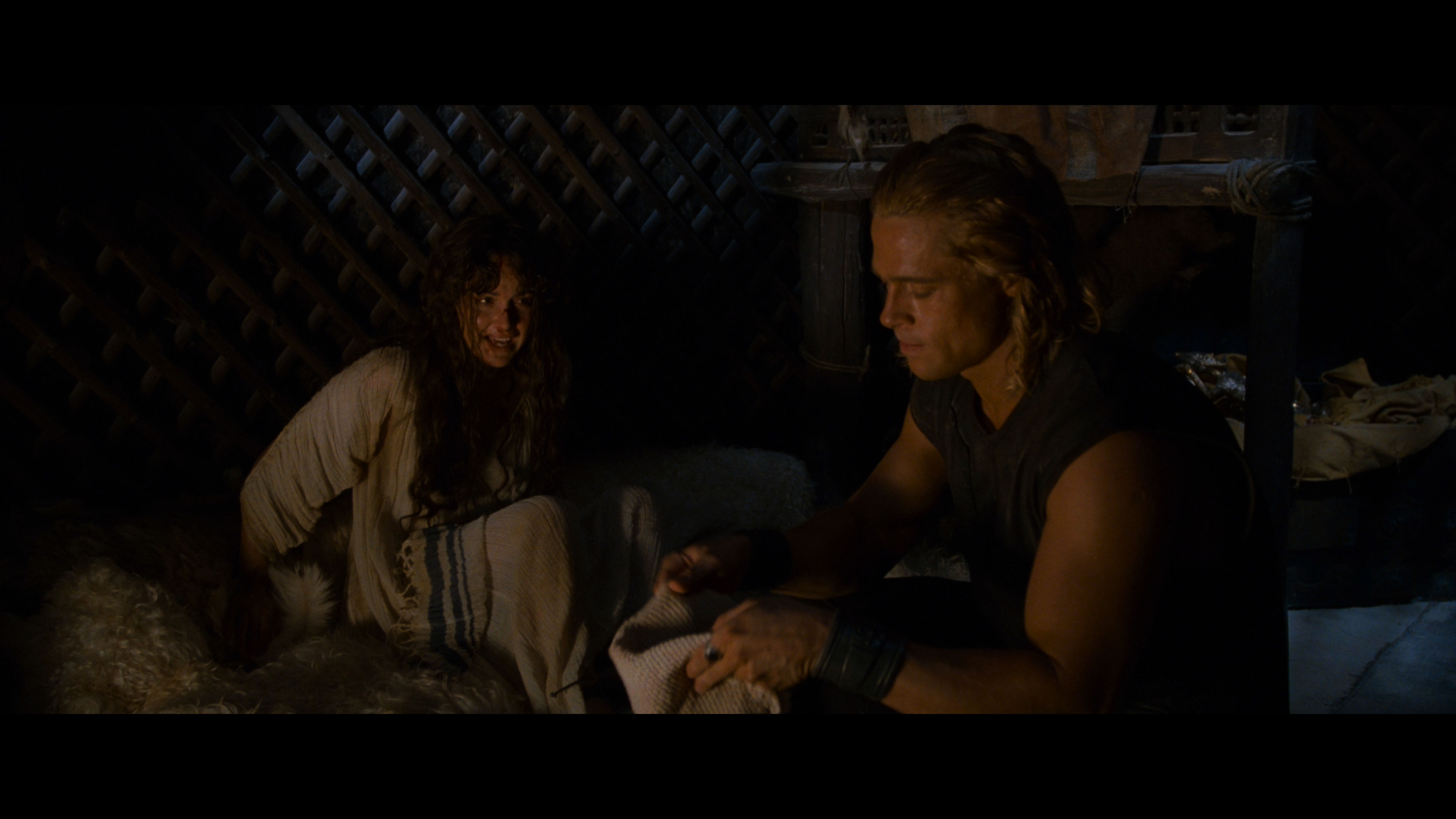 Troy.2004.BDRemux.2160p.Theatrical.Cut.NNMClub.mkv_snapshot_01.28.33.183.png