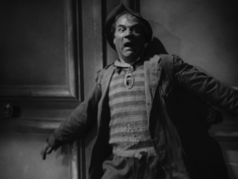 Убийца живёт в доме 21.1942.BDRip AVC msltel.mkv_snapshot_00.05.09.245.jpg