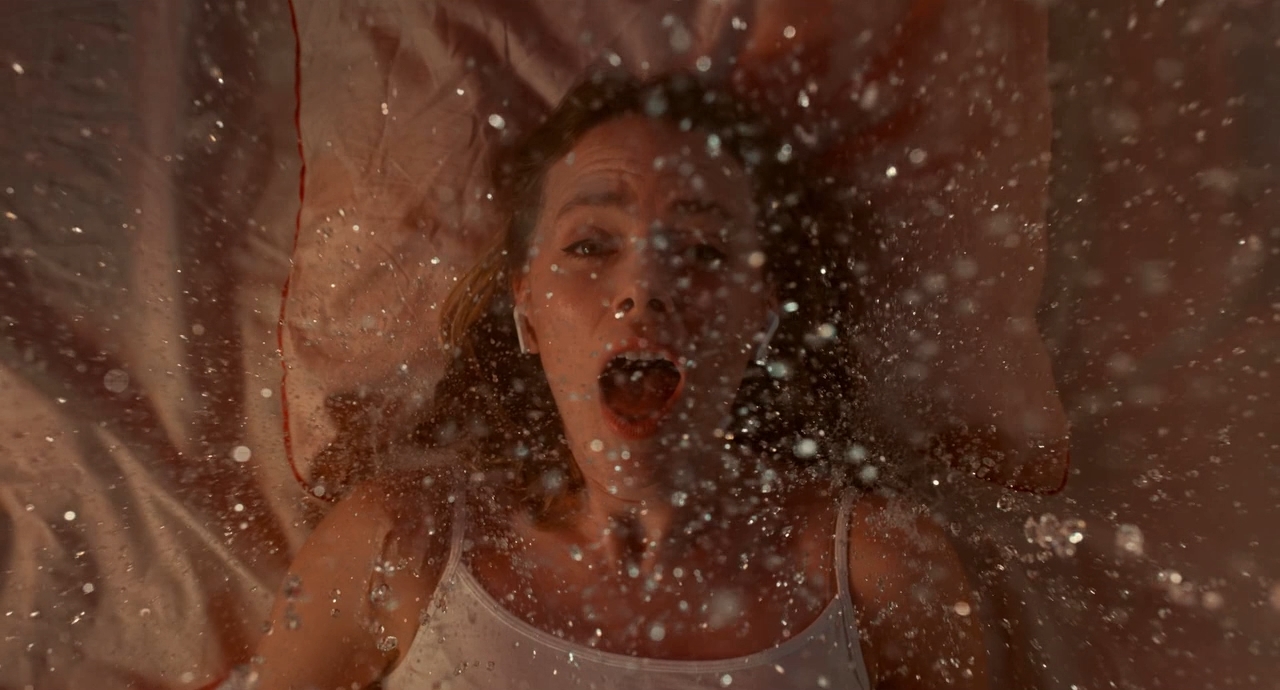 Год, когда я начала мастурбировать.2022.BDRip 720p msltel.mkv_snapshot_01.03.04.343.jpg