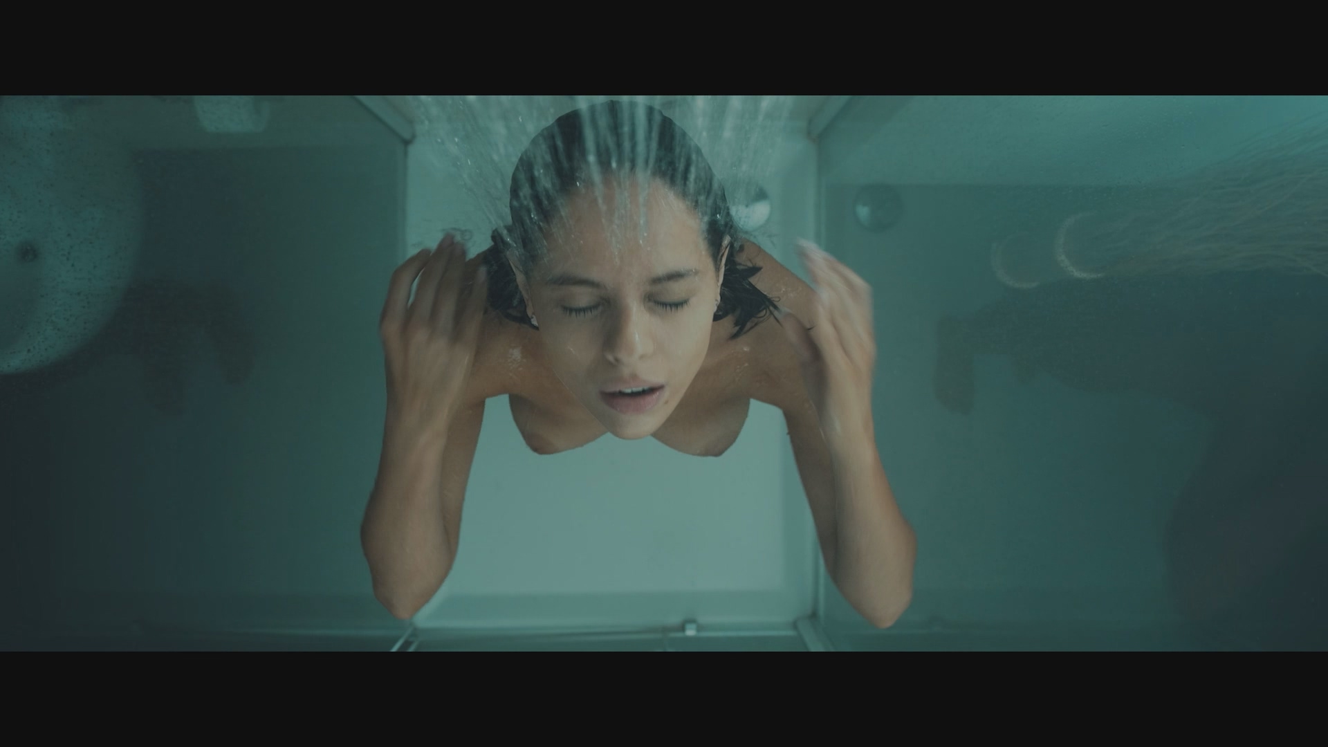 Ангелина Пахомова Трофей (2025) HD 1080 No Censored.mp4_20260905_182853.070.jpg