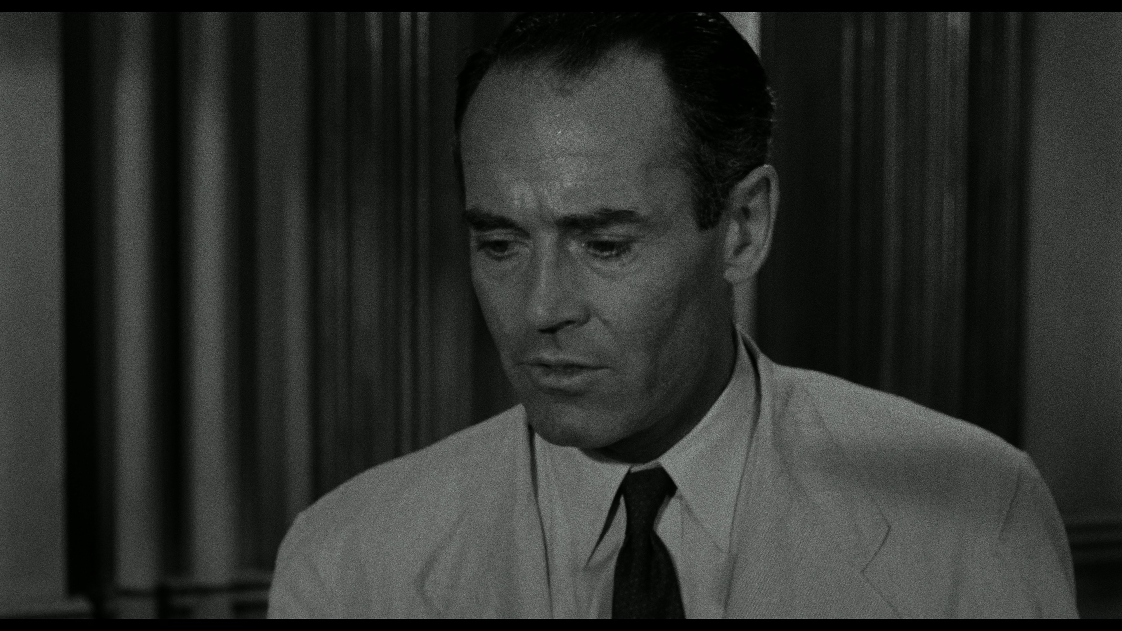 12 Angry Men - 12 Разгневаных мужчин (1957) [BDREMUX.2160p.HDR.DVP8.mkv_20260913_215946.254.jpg