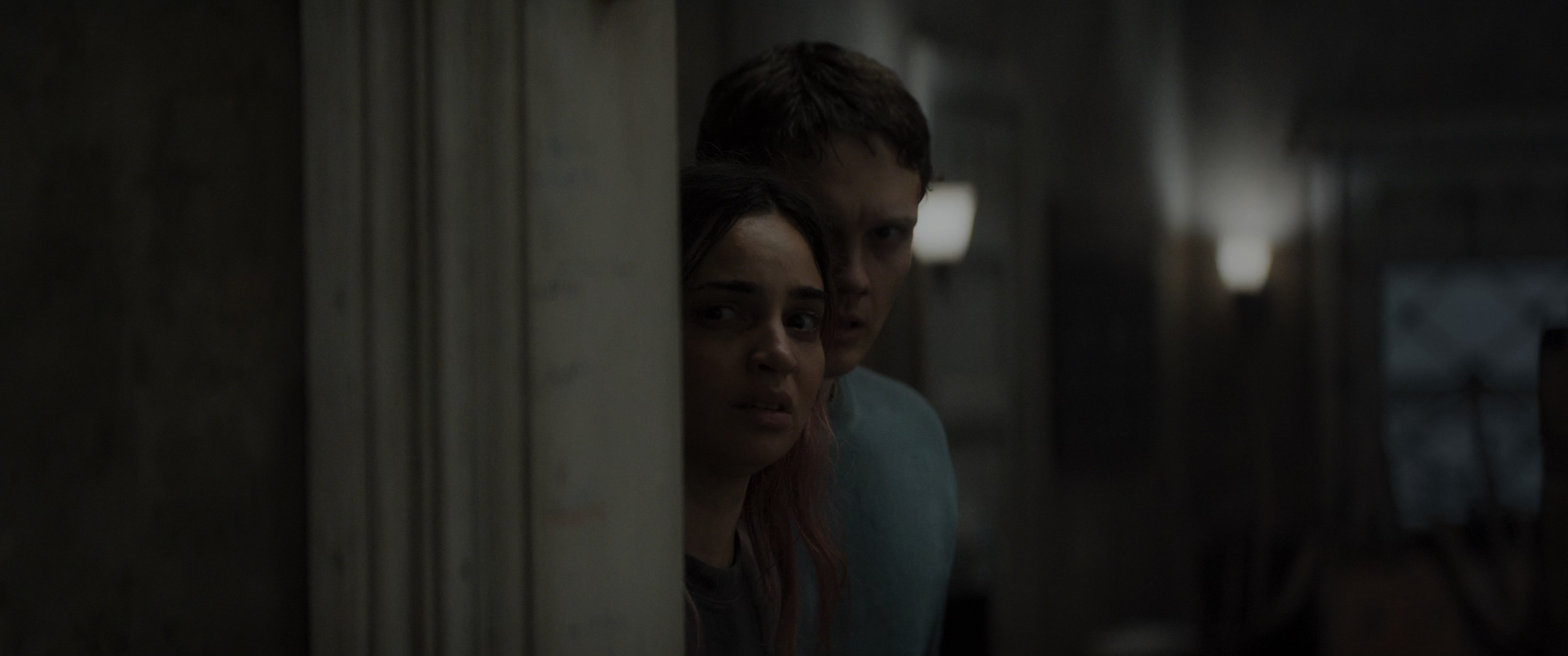 Evil Dead Burn (2026) UHD BDRip 2160p-NVENC 10 bit [HDR].mkv_snapshot_00.56.13.370.jpg
