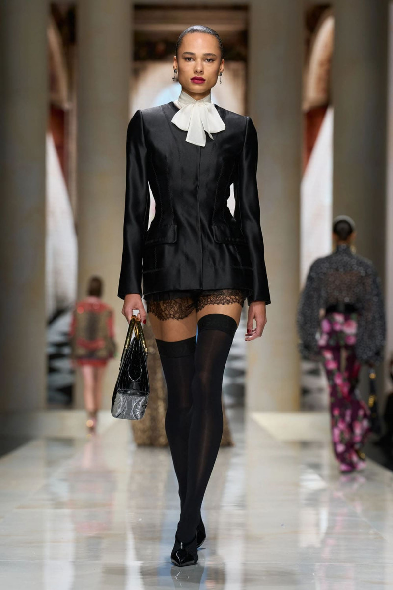 Dolce-Gabbana-Spring-Summer-2027-Runway-Magazine-59.jpg