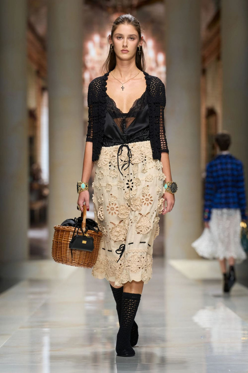 Dolce-Gabbana-Spring-Summer-2027-Runway-Magazine-53.jpg
