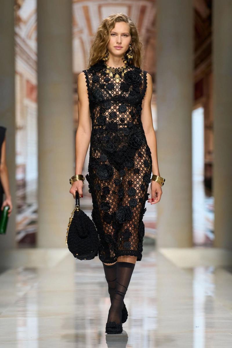 Dolce-Gabbana-Spring-Summer-2027-Runway-Magazine-68.jpg