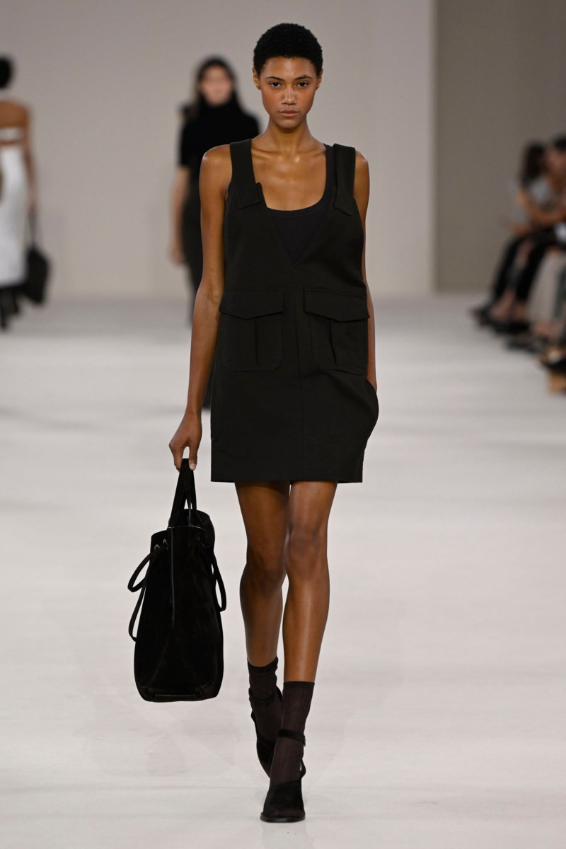 max-mara-spring-27-rtw-r-gg-040.jpg