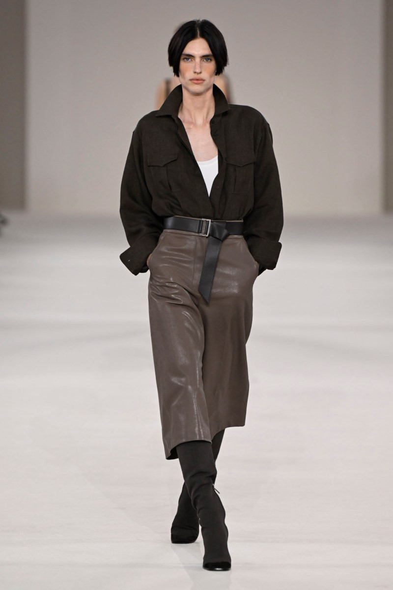 max-mara-spring-27-rtw-r-gg-003.jpg