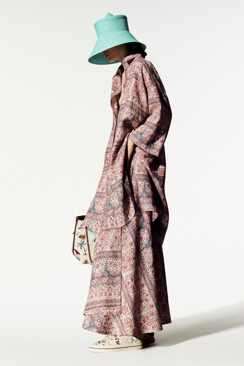 loro-piana-ss27-rtw-mfw-r-ctsy-0034.jpg
