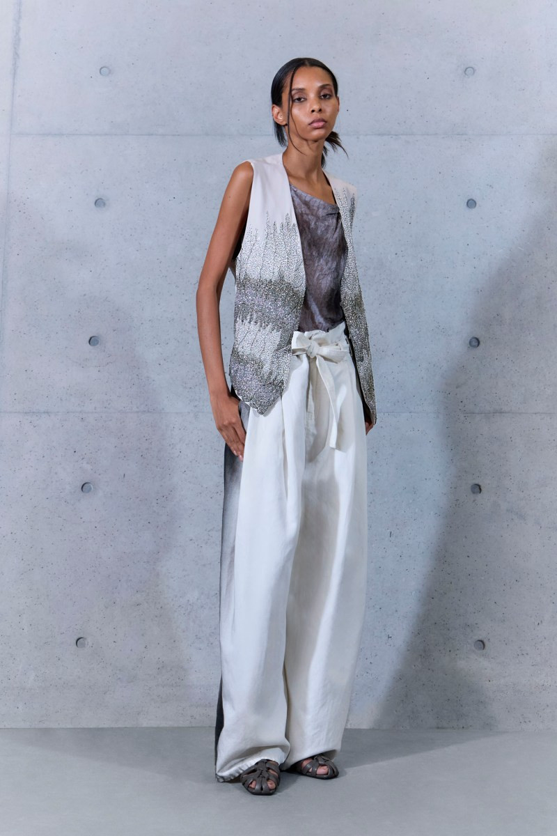 emporio-armani-spring-27-rtw-ctsy-055.jpg