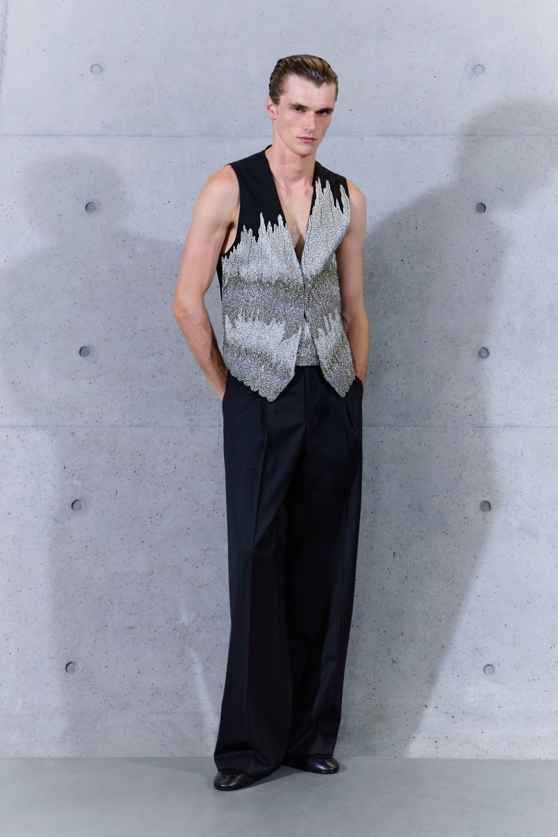 emporio-armani-spring-27-rtw-ctsy-067.jpg