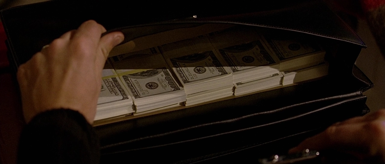Цена измены.2005.Unrated.BDRip 720p msltel.mkv_snapshot_01.34.51.983.jpg